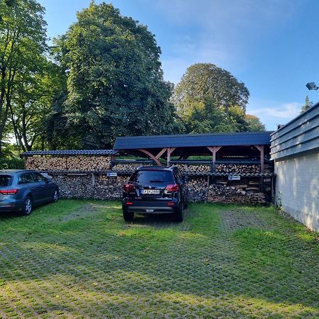 Schoene Geraeumige Ferienwohnung Am Park Heringsdorf  Exterior photo